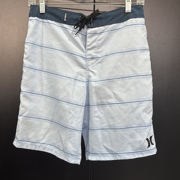 Hurley Hybrid shorts/trunks,striped,back velcro pocket,tie waist,lightweight - Picture 1 of 11